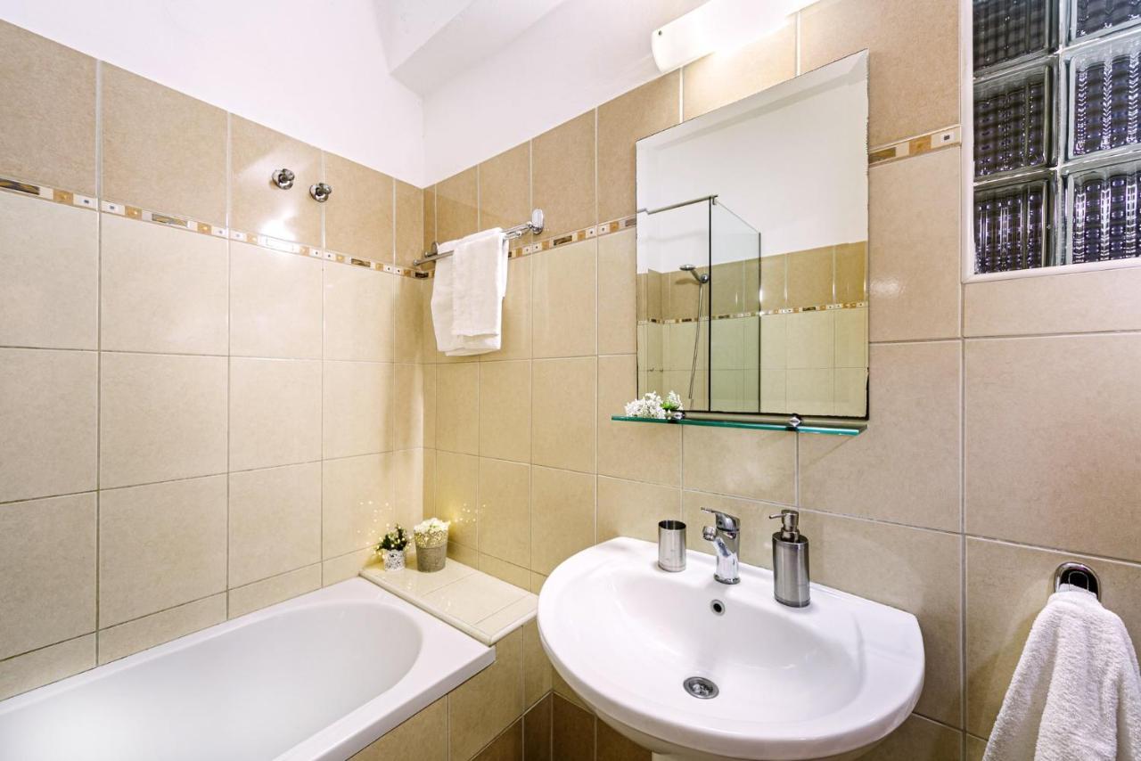Ionian Citizen Suite Corfu  Εξωτερικό φωτογραφία